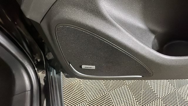 Used 2020 Buick Envision Premium AWD/4WD image 31
