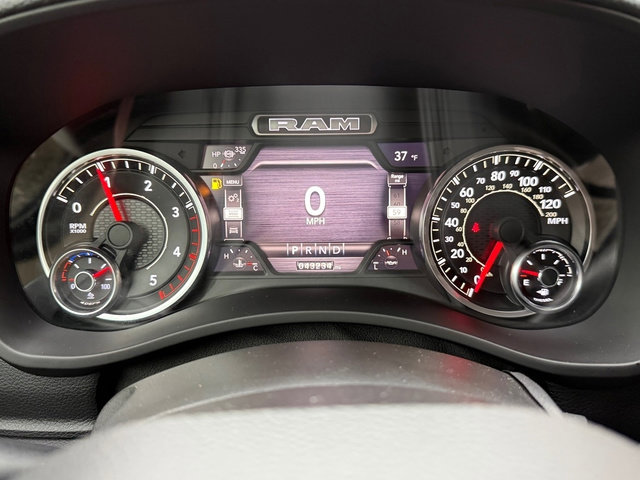 Used 2022 RAM 2500 Laramie w/ Chrome Appearance Group image 22