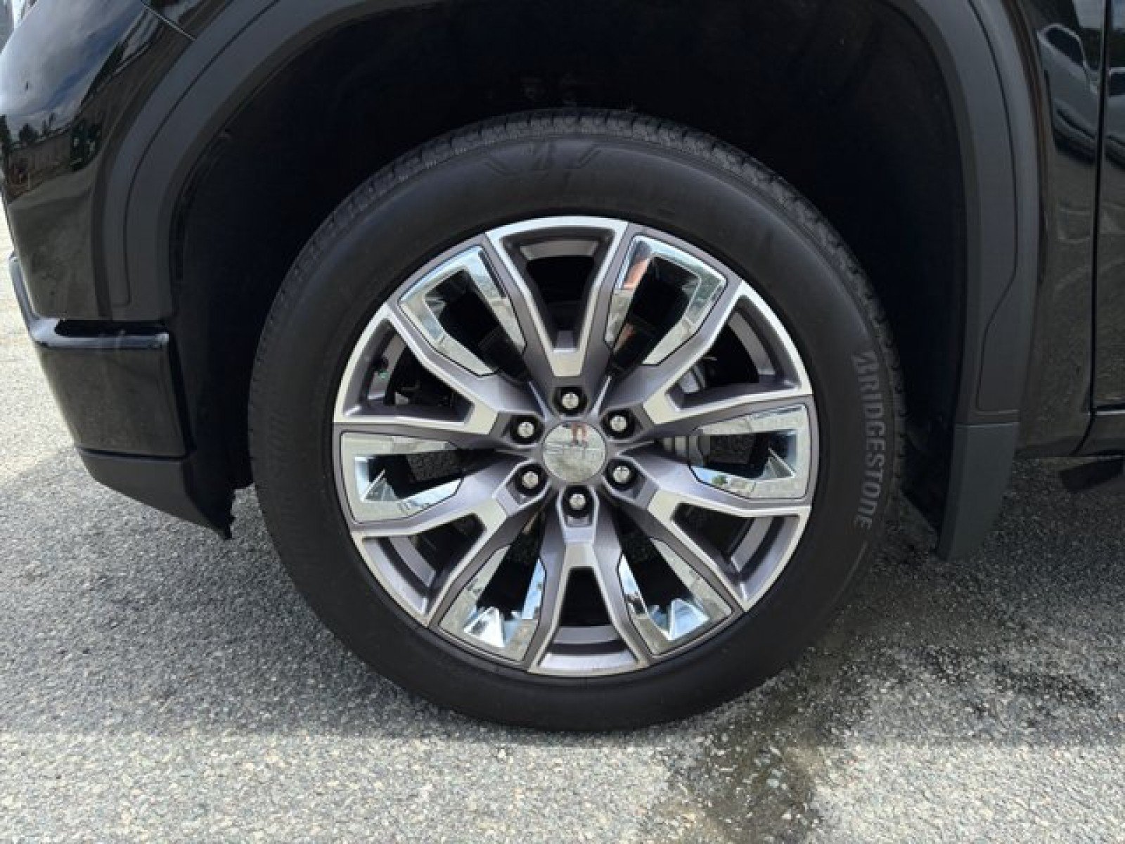 Used 2023 GMC Sierra 1500 Denali AWD/4WD image 9
