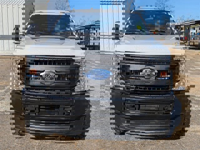 Used 2021 Ford F350 XL w/ Power Equipment Group image 9