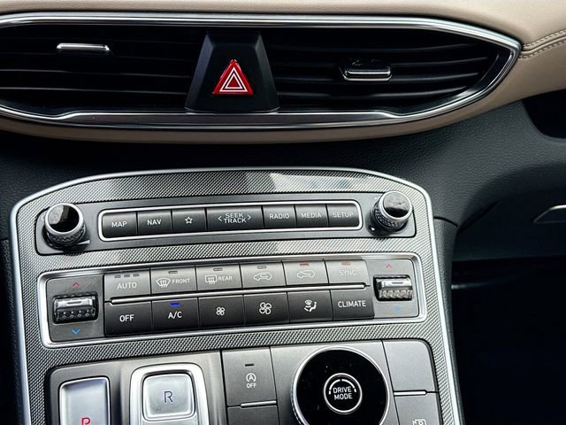 Used 2023 Hyundai Santa Fe SEL image 15