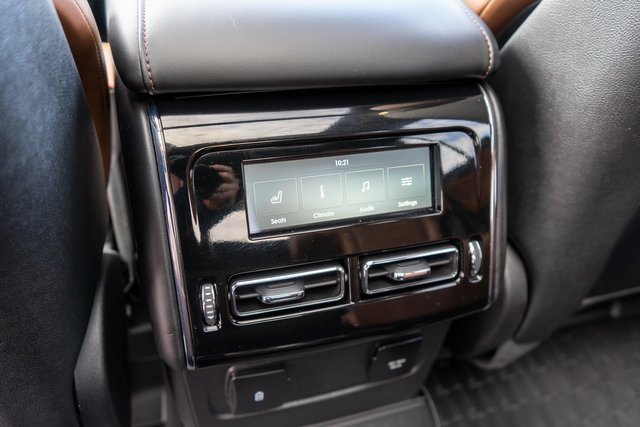 Used 2024 Lincoln Aviator Reserve w/ Equipment Group 201A image 14