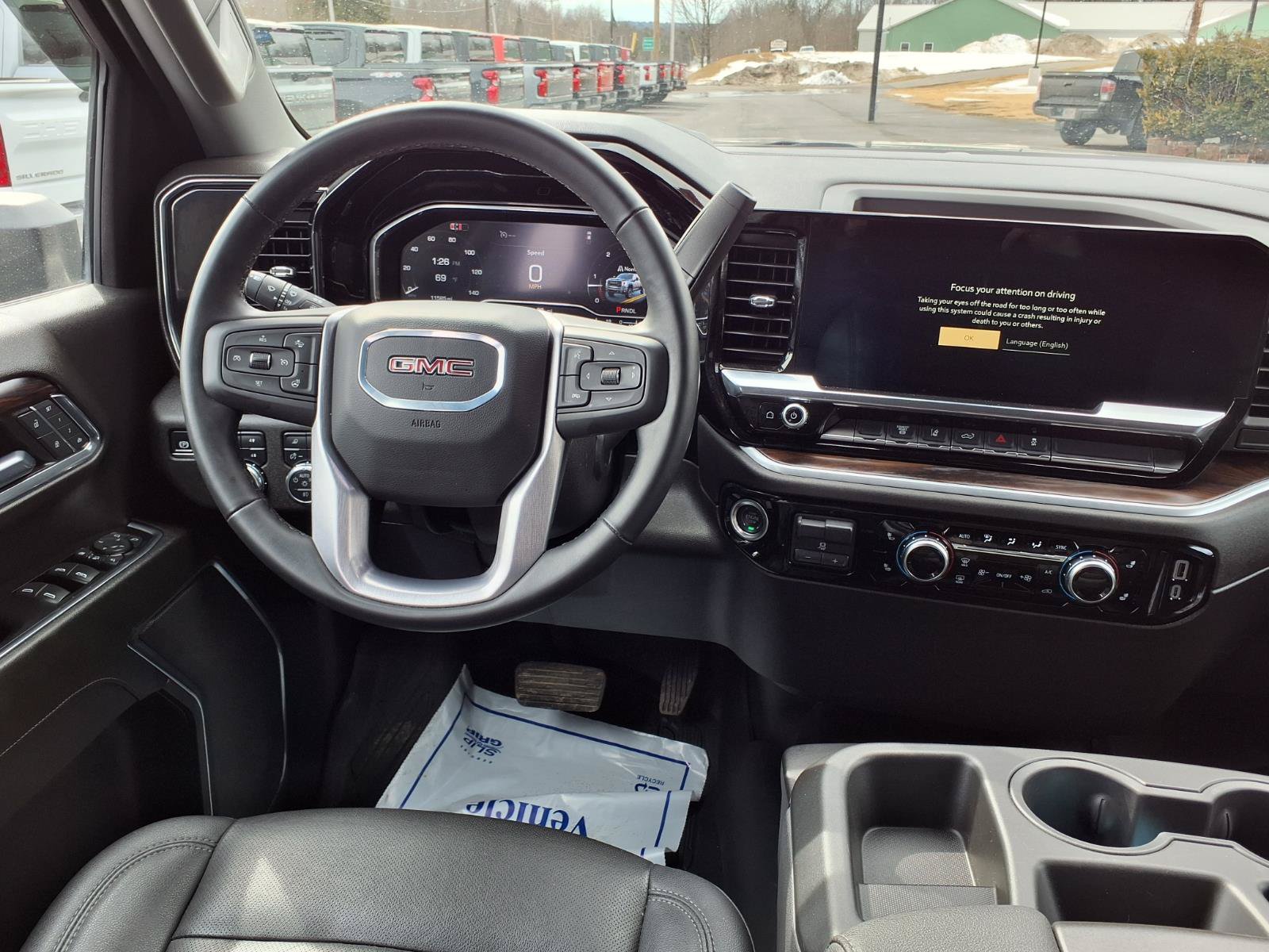 Used 2024 GMC Sierra 2500 SLT w/ Snow Plow Prep/Camper Package AWD/4WD image 8