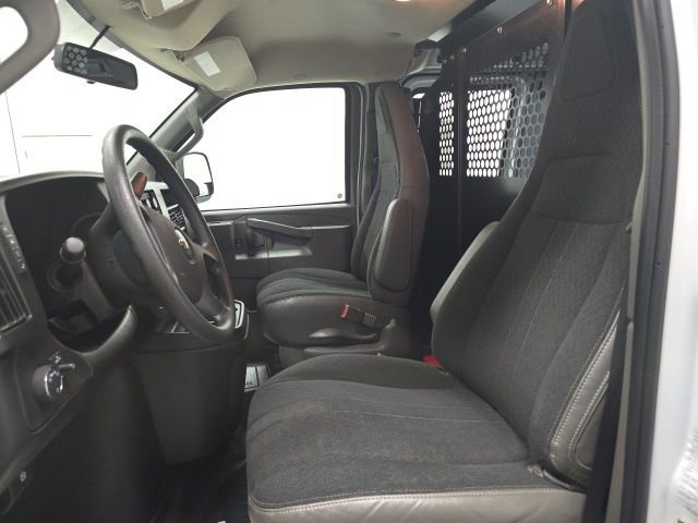 Certified 2024 Chevrolet Express 2500 w/ Driver Convenience Package image 18
