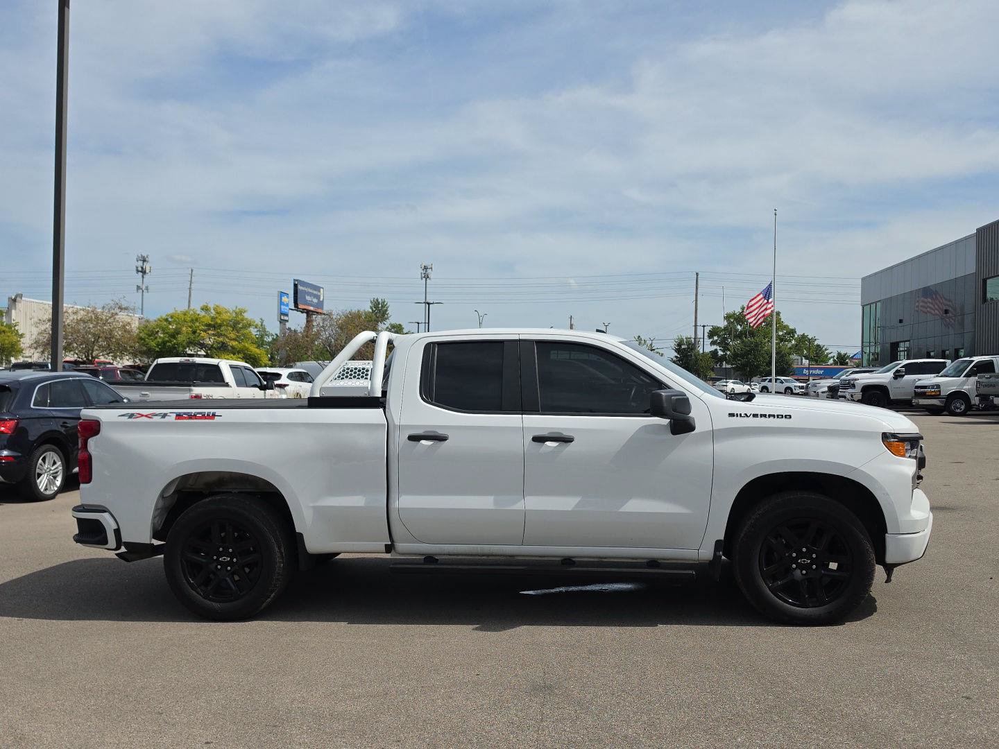Used 2023 Chevrolet Silverado 1500 Custom w/ LPO, Dark Essentials Package AWD/4WD image 2