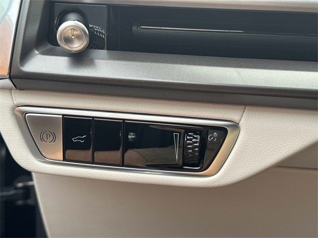 New 2026 Cadillac Vistiq Luxury image 27