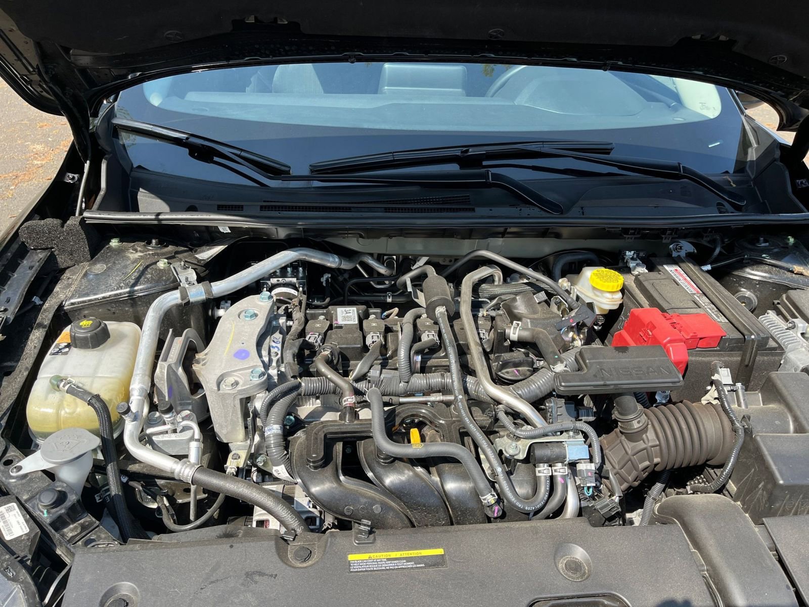 Used 2025 Nissan Sentra SV FWD image 30