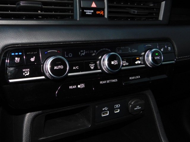 Used 2023 Honda Pilot Elite image 25