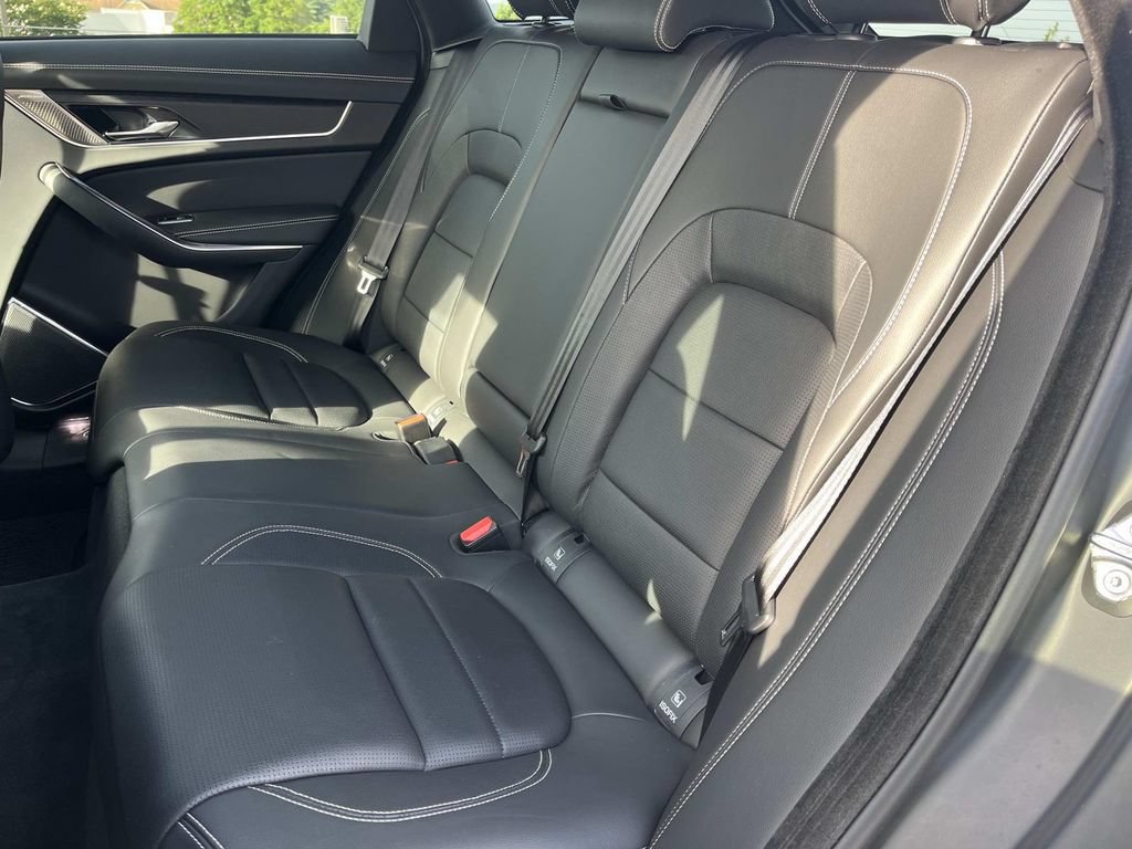 Certified 2024 Jaguar F-PACE R-Dynamic S AWD/4WD image 10