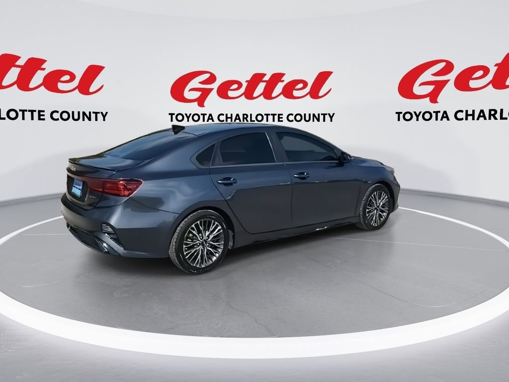Used 2023 Kia Forte GT-Line w/ GT-Line Technology Package image 8