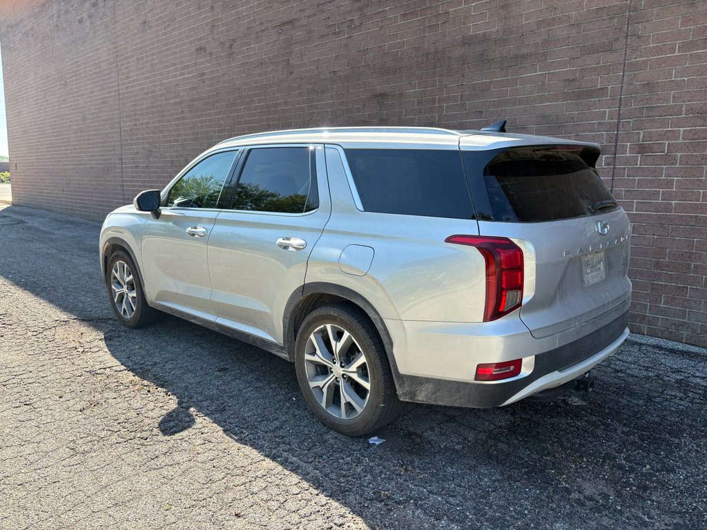Used 2021 Hyundai Palisade SEL w/ Premium Package image 4