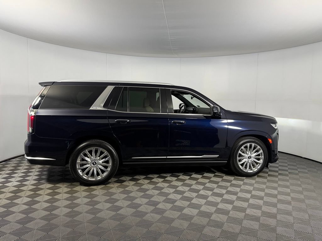 Used 2023 Cadillac Escalade Premium Luxury w/ Performance Package AWD/4WD image 5