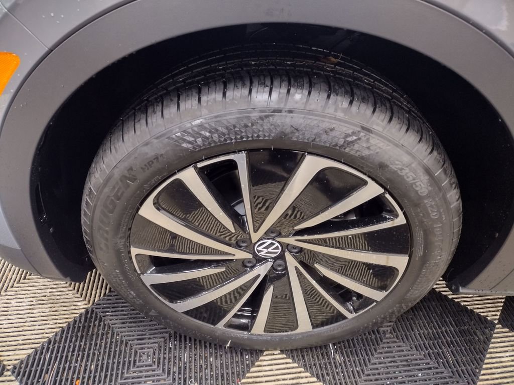 New 2026 Volkswagen ID.4 Pro image 5