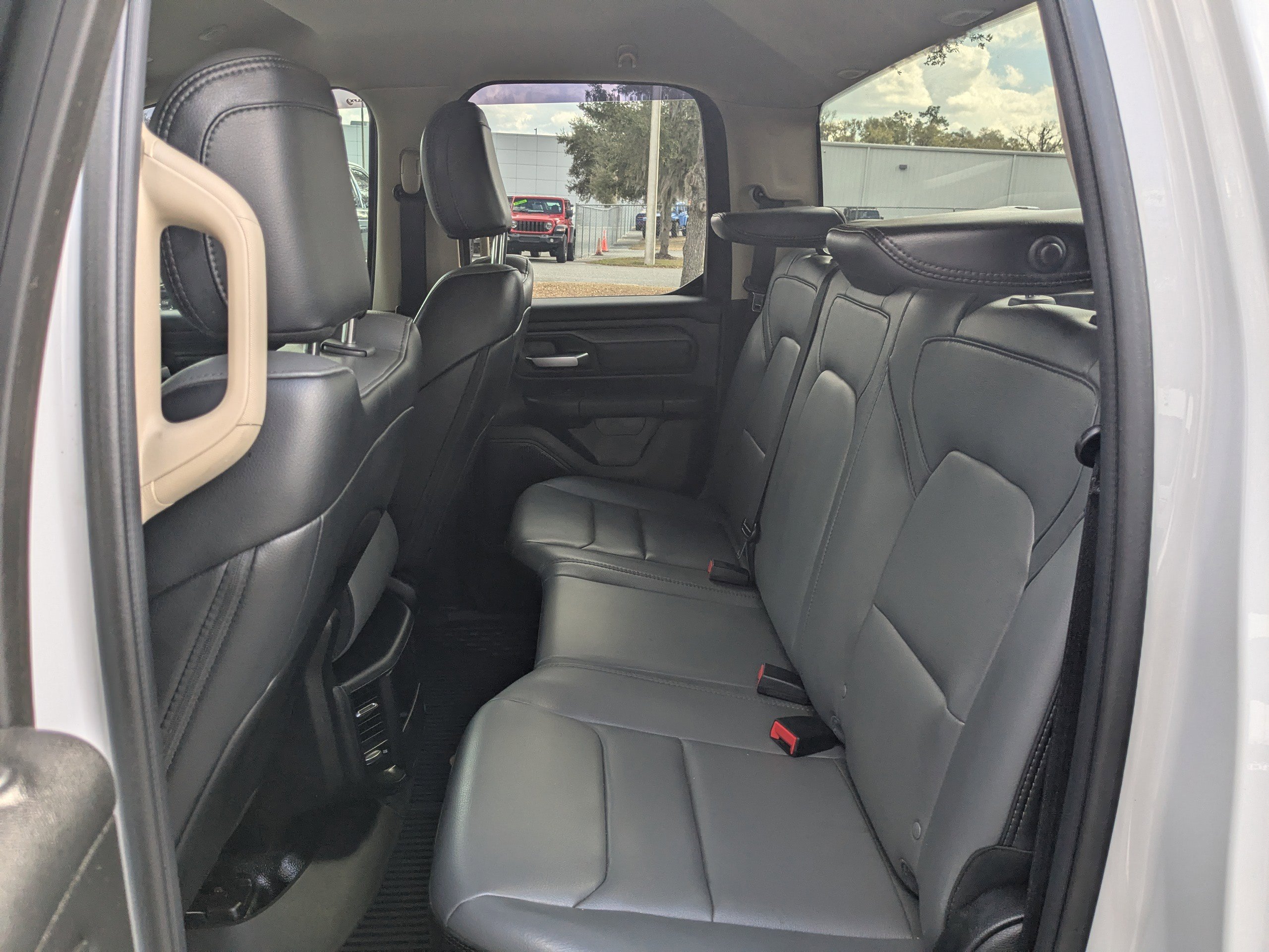 Certified 2019 RAM 1500 Tradesman w/ Tradesman Group image 13