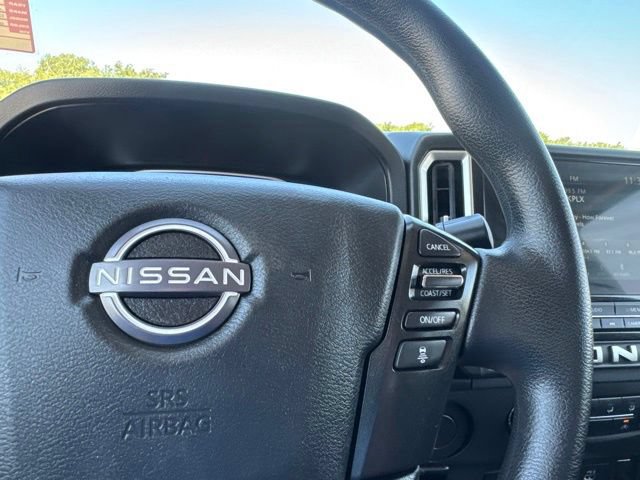 Used 2025 Nissan Frontier SV RWD image 10