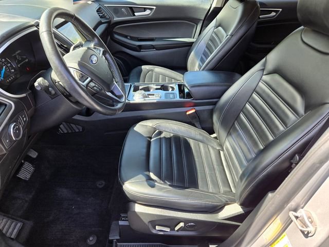 Used 2019 Ford Edge SEL w/ Equipment Group 201A AWD/4WD image 9