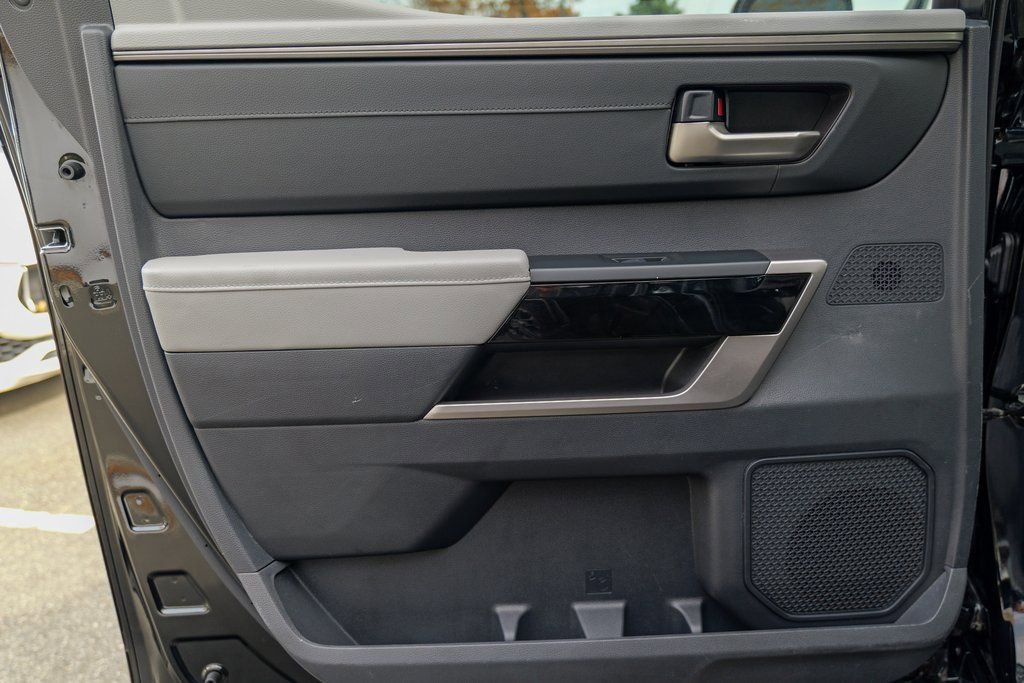 Used 2023 Toyota Tundra Limited image 26