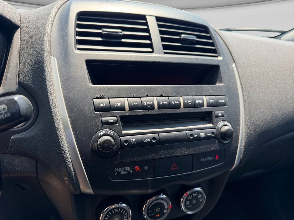 Used 2012 Mitsubishi Outlander Sport SE AWD/4WD image 26