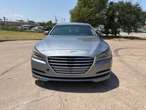 Used 2015 Hyundai Genesis 3.8 RWD image 2