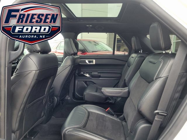 Used 2022 Ford Explorer ST w/ ST Street Pack AWD/4WD image 24