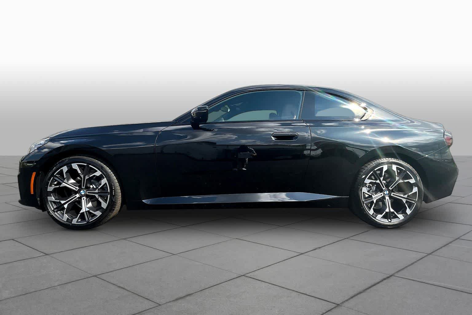 New 2025 BMW 230i Coupe w/ Premium Package RWD image 13