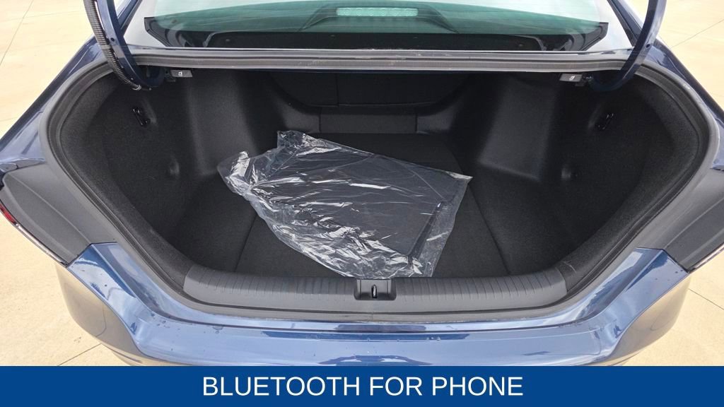 Certified 2025 Honda Accord SE image 18