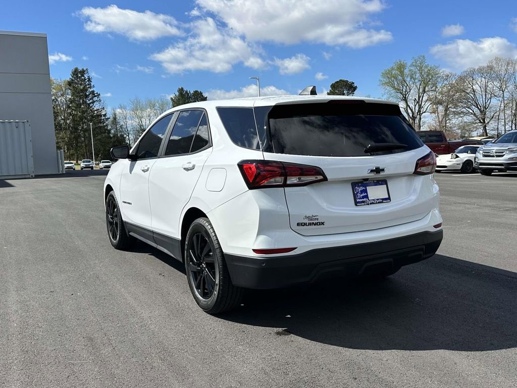 Used 2024 Chevrolet Equinox LS w/ LS Convenience Package image 23