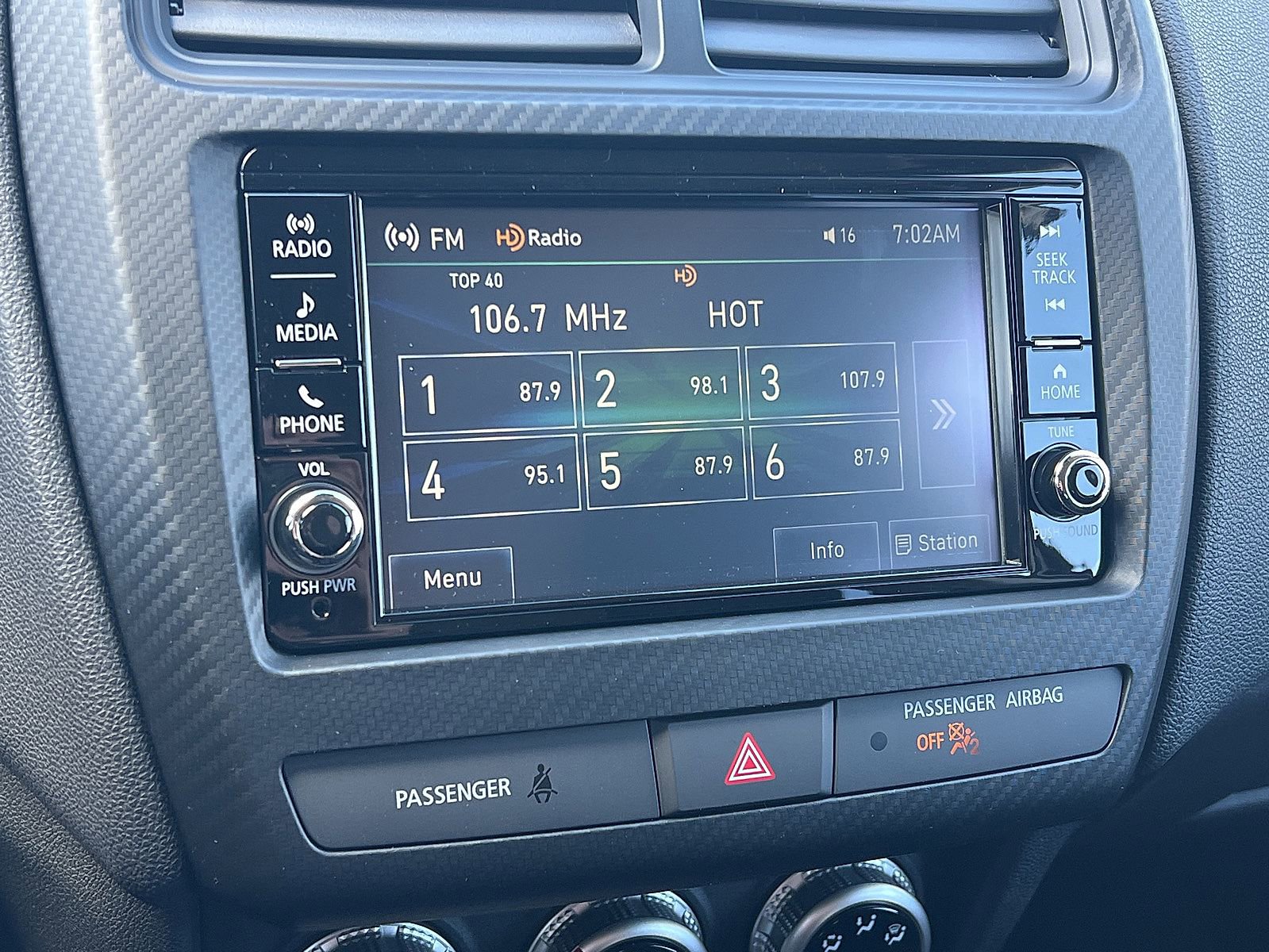 New 2025 Mitsubishi Outlander Sport ES image 17