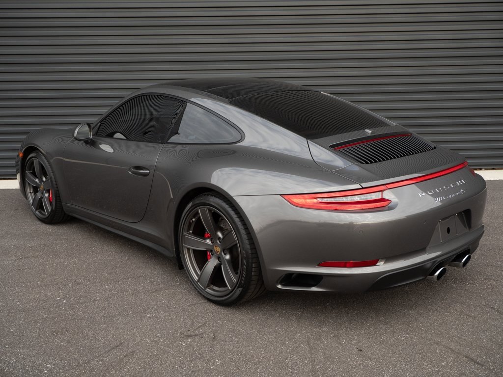 Certified 2018 Porsche 911 Carrera 4S image 3