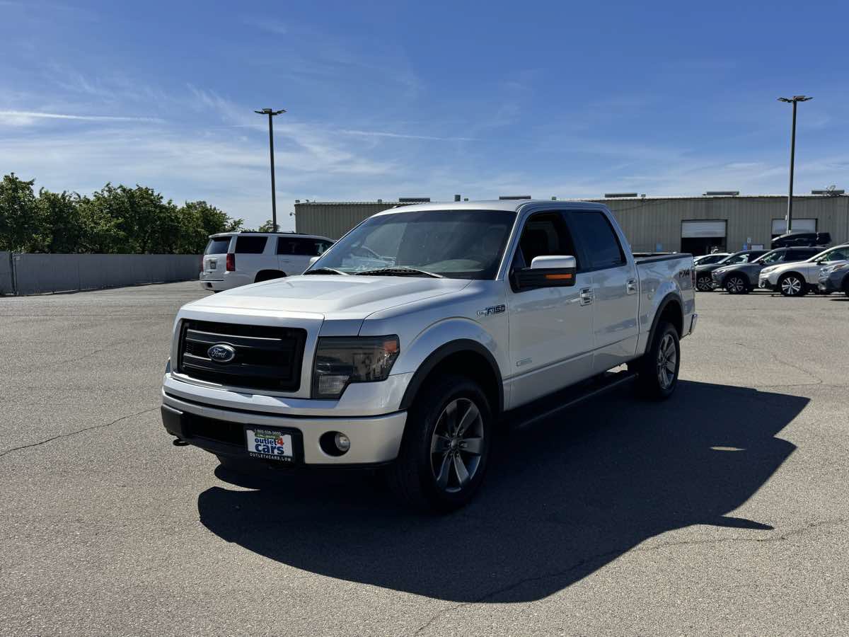 Used 2014 Ford F150 FX4 w/ Equipment Group 402A Luxury AWD/4WD image 5