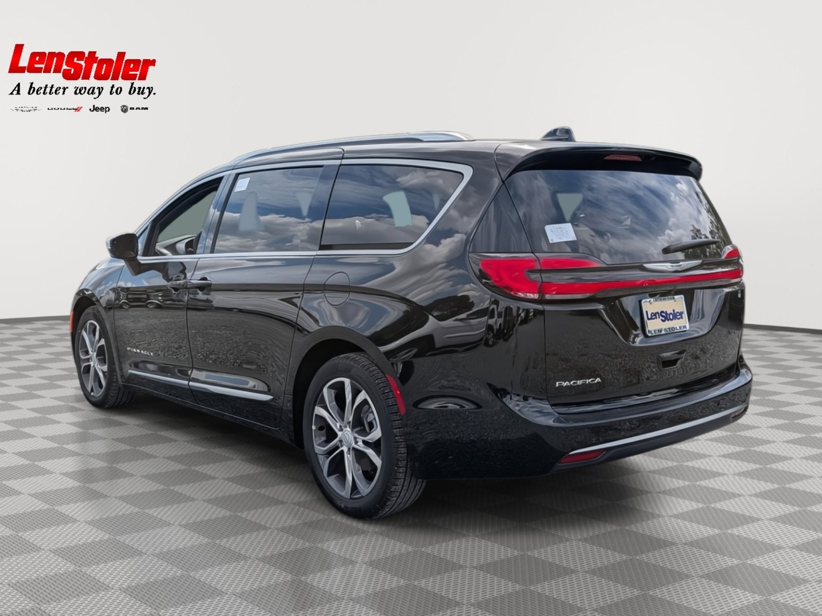 New 2026 Chrysler Pacifica Pinnacle image 2