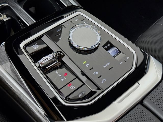 Used 2025 BMW 760i xDrive 760i xDrive image 17