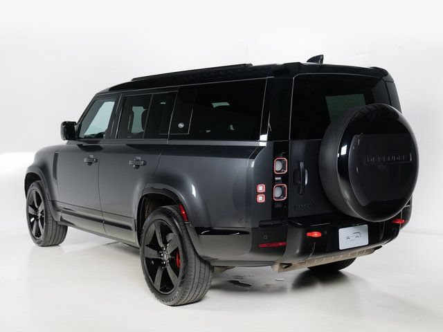 Used 2024 Land Rover Defender 130 X AWD/4WD image 34