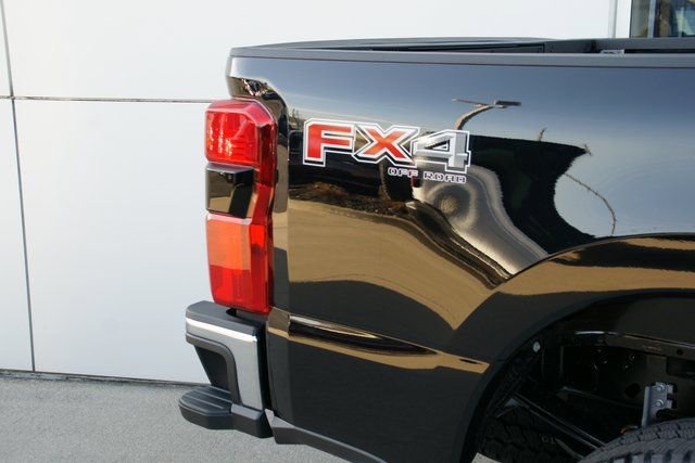 New 2026 Ford F250 Lariat w/ Lariat Ultimate Package image 14