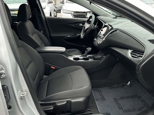 Used 2022 Chevrolet Malibu LT image 20