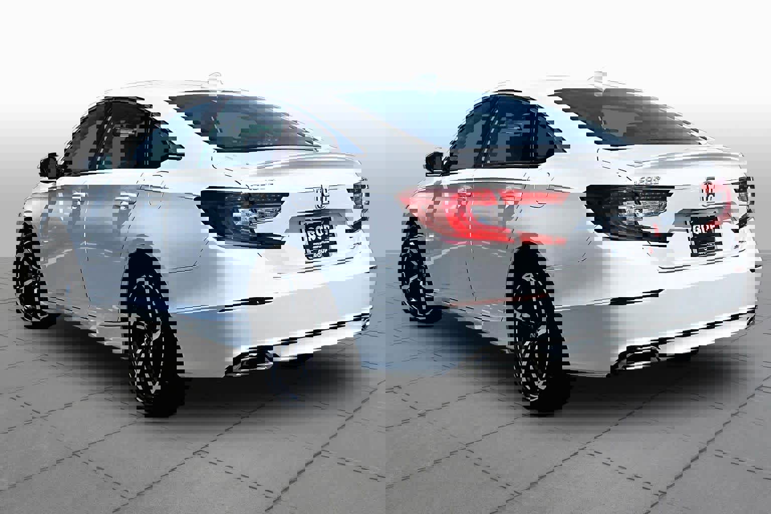 Used 2019 Honda Accord Sport image 12