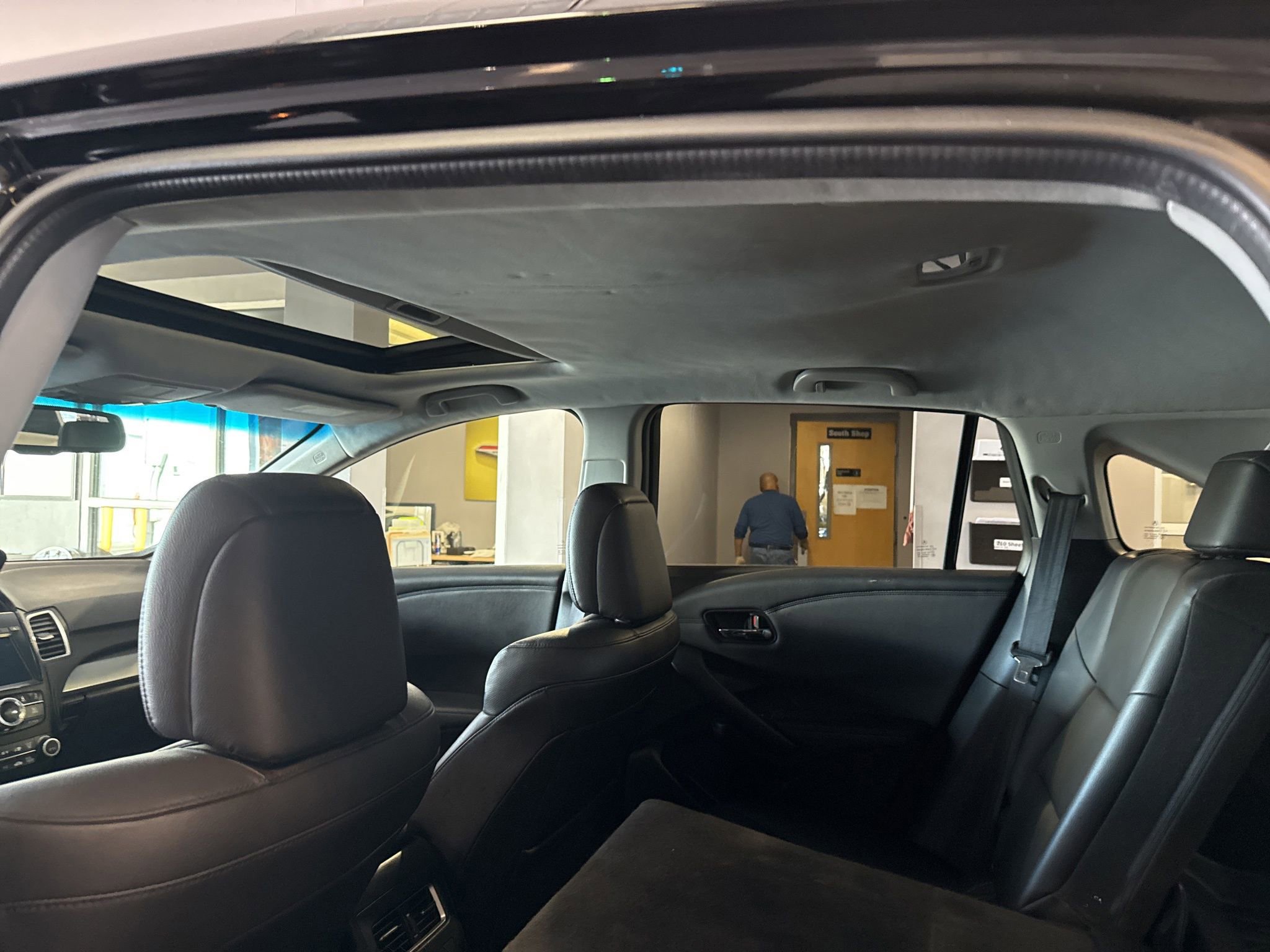 Used 2016 Acura RDX FWD w/ Technology Package image 32