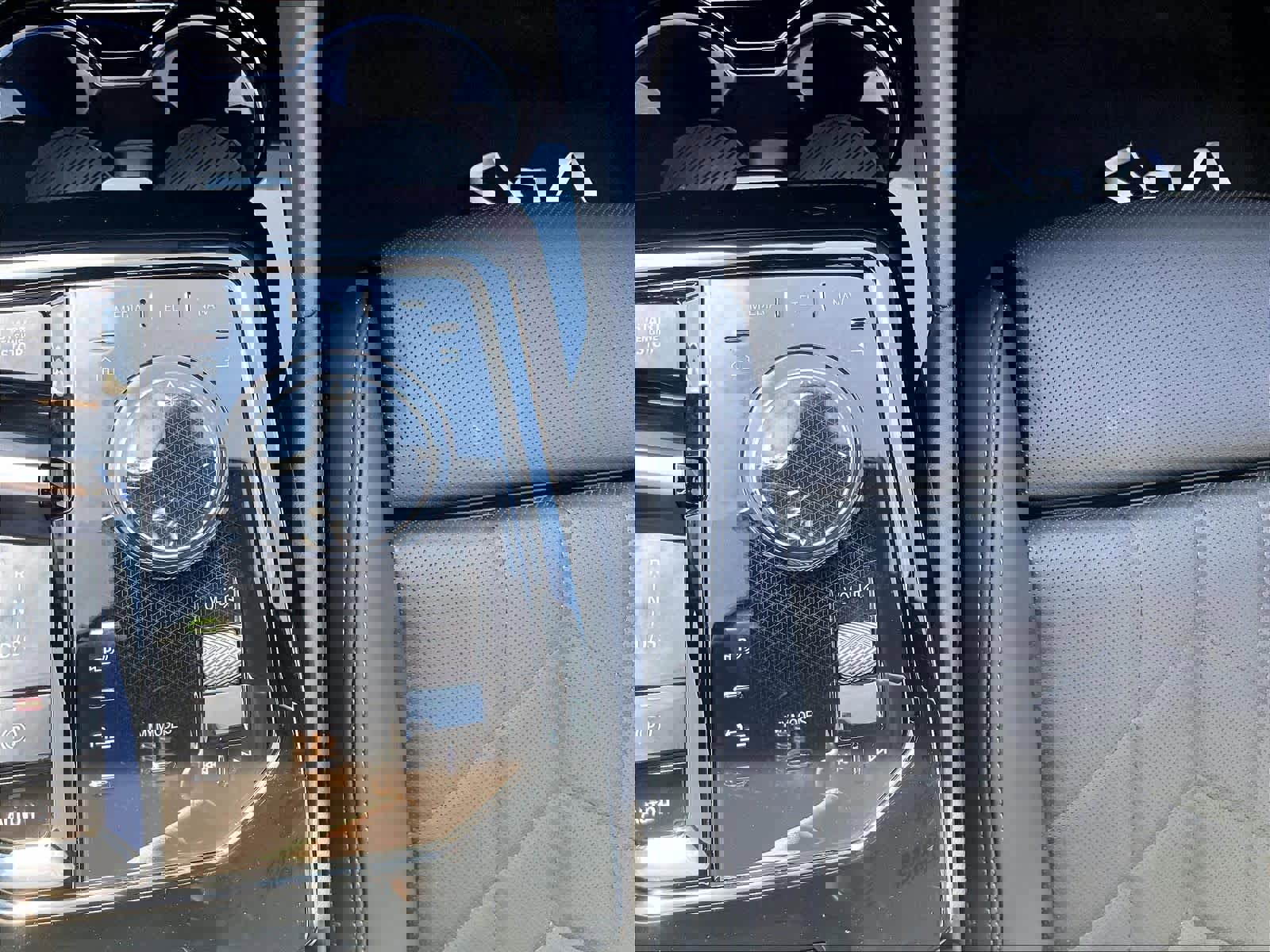 Certified 2026 BMW 530i w/ Premium Package image 36