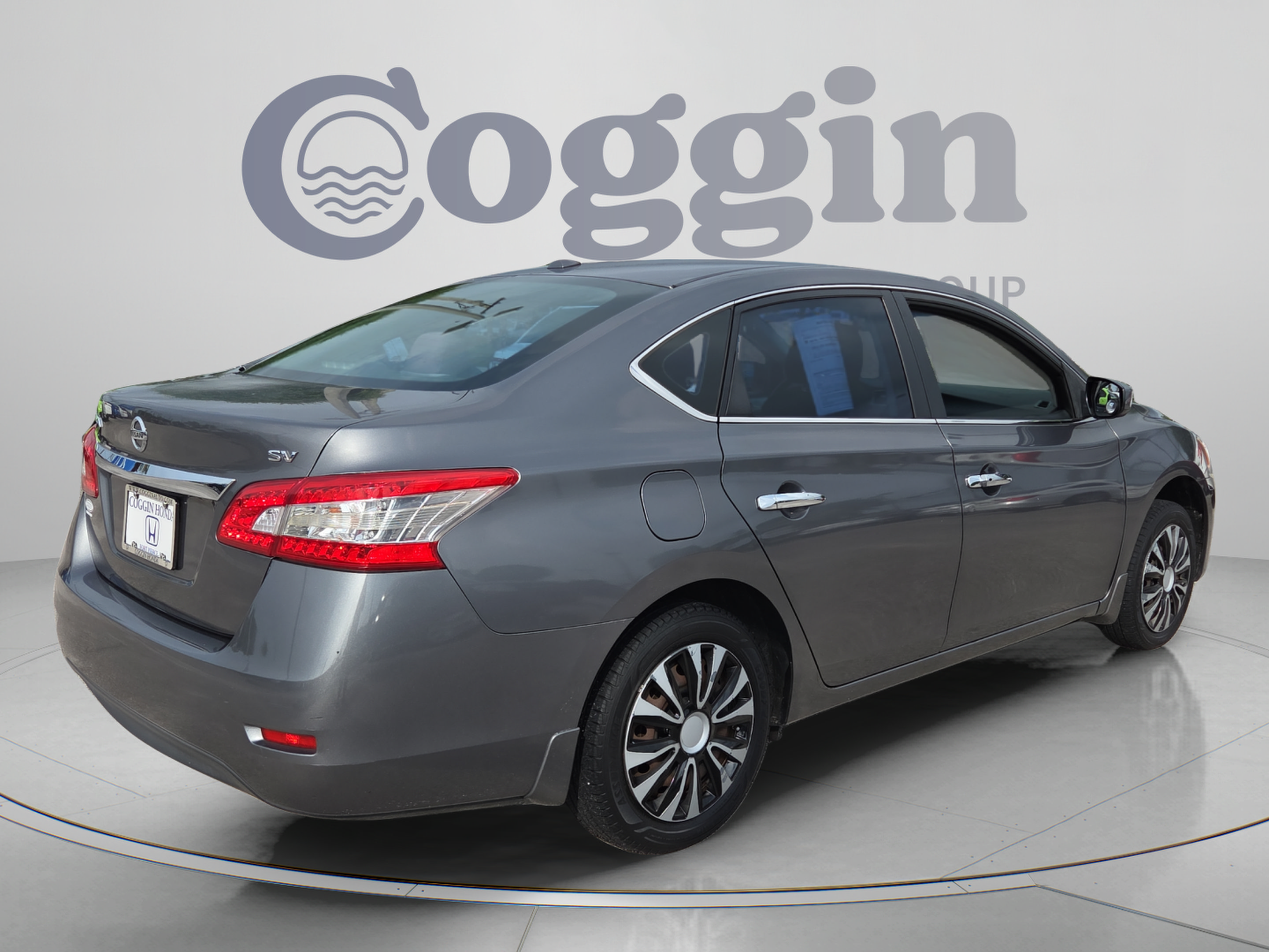 Used 2015 Nissan Sentra SV FWD image 5