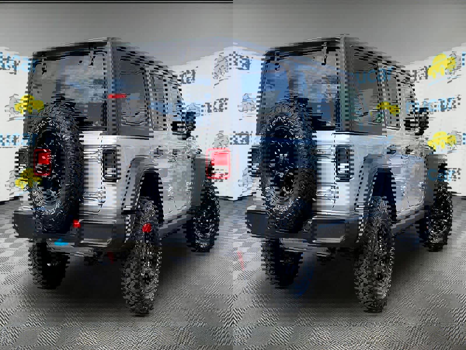 Used 2023 Jeep Wrangler Unlimited w/ Cold Weather Group image 6