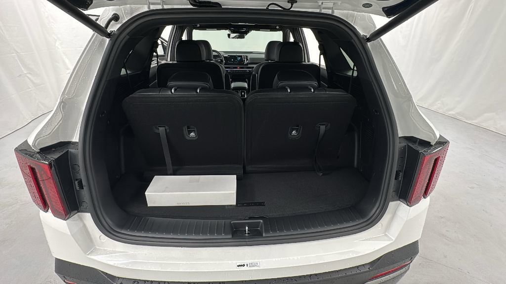New 2026 Kia Sorento SX Prestige image 16
