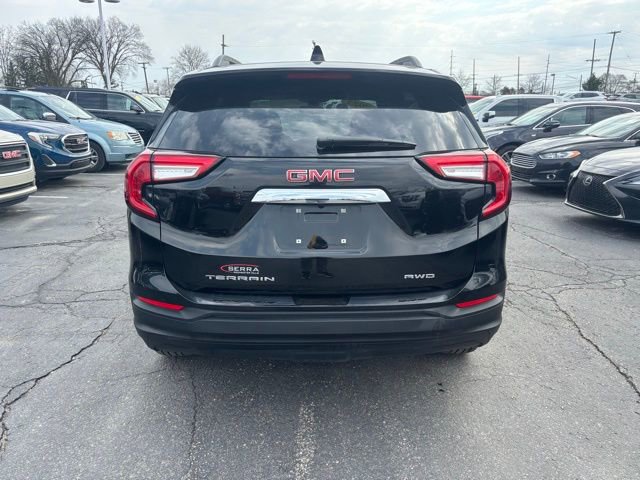 Used 2023 GMC Terrain SLE w/ Driver Convenience Package AWD/4WD image 7