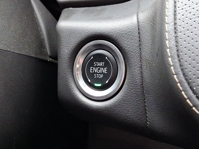 Used 2024 GMC Yukon SLT image 24