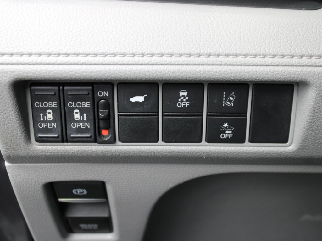 Used 2018 Honda Odyssey EX-L image 52