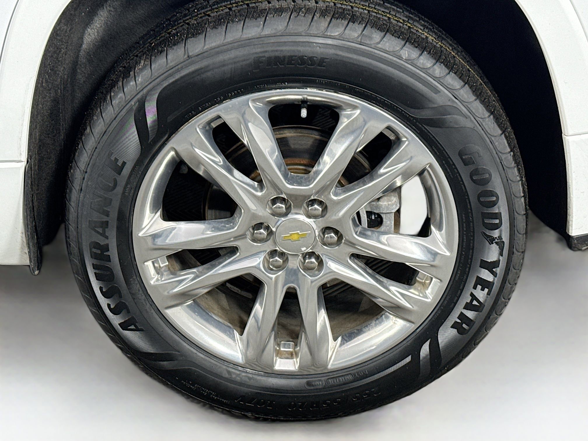 Used 2020 Chevrolet Traverse High Country w/ LPO, Floor Liner Package image 9