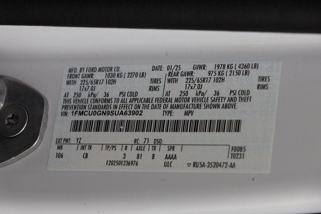 Used 2025 Ford Escape Active image 23