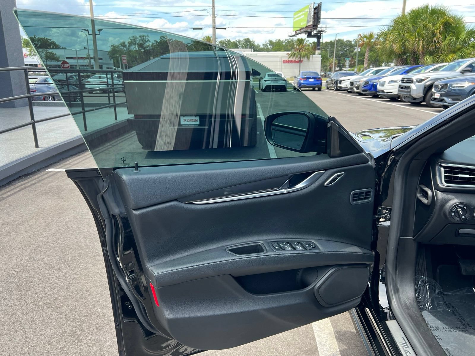 Used 2019 Maserati Ghibli RWD image 24