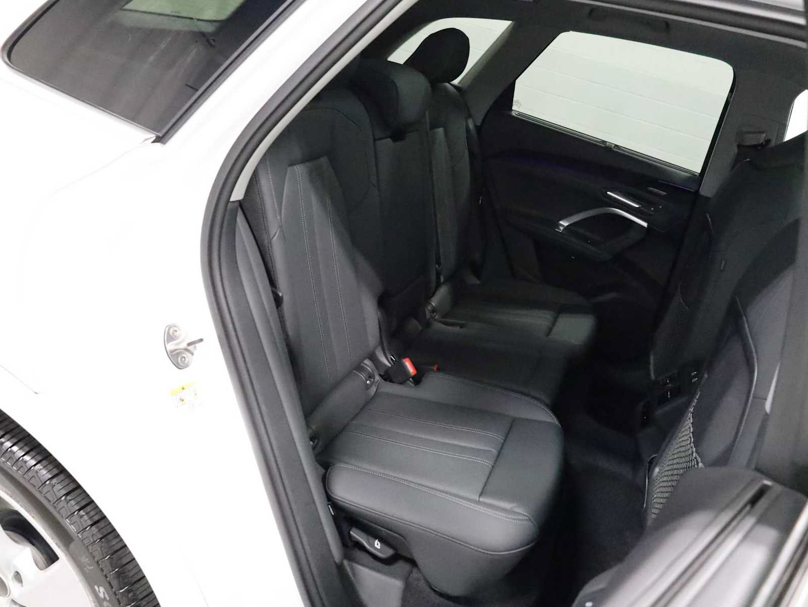 Certified 2025 Audi Q5 Premium AWD/4WD image 35