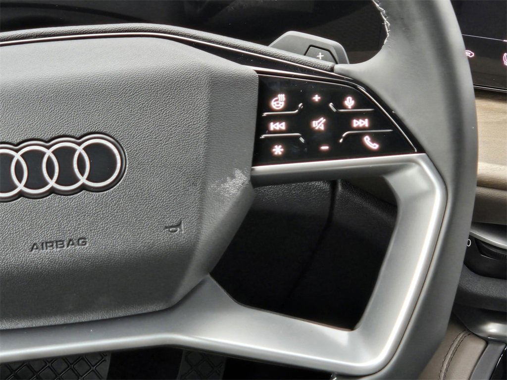 New 2025 Audi Q5 Prestige image 16