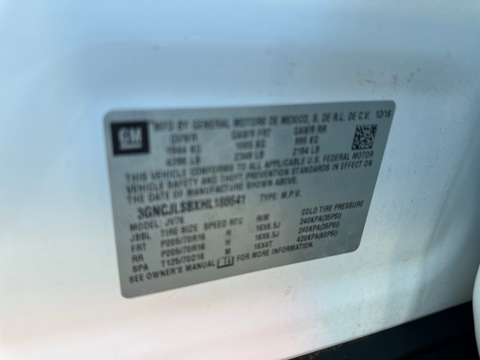 Used 2017 Chevrolet Trax LT w/ LT Convenience Package image 27